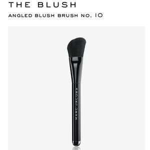 SOLD BRAND NEW Marc Jacobs The Blush Brush💄